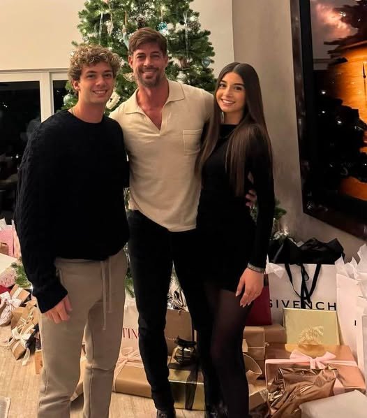 William Levy y sus hijos: ¡una foto navideña que derrite corazones! 1 471725145 1101275395171179 5784824017759110409 n